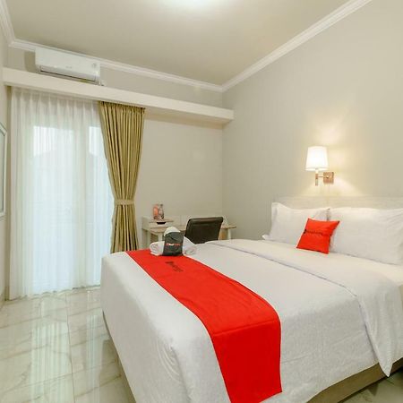 Reddoorz Near Taman Makam Pahlawan Cikutra Hotel Bandung Eksteriør billede