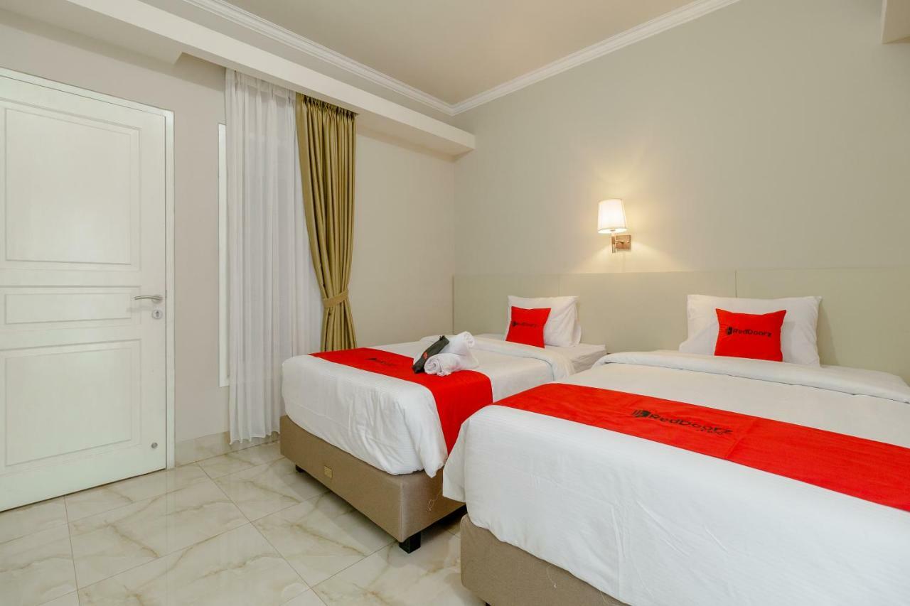 Reddoorz Near Taman Makam Pahlawan Cikutra Hotel Bandung Eksteriør billede
