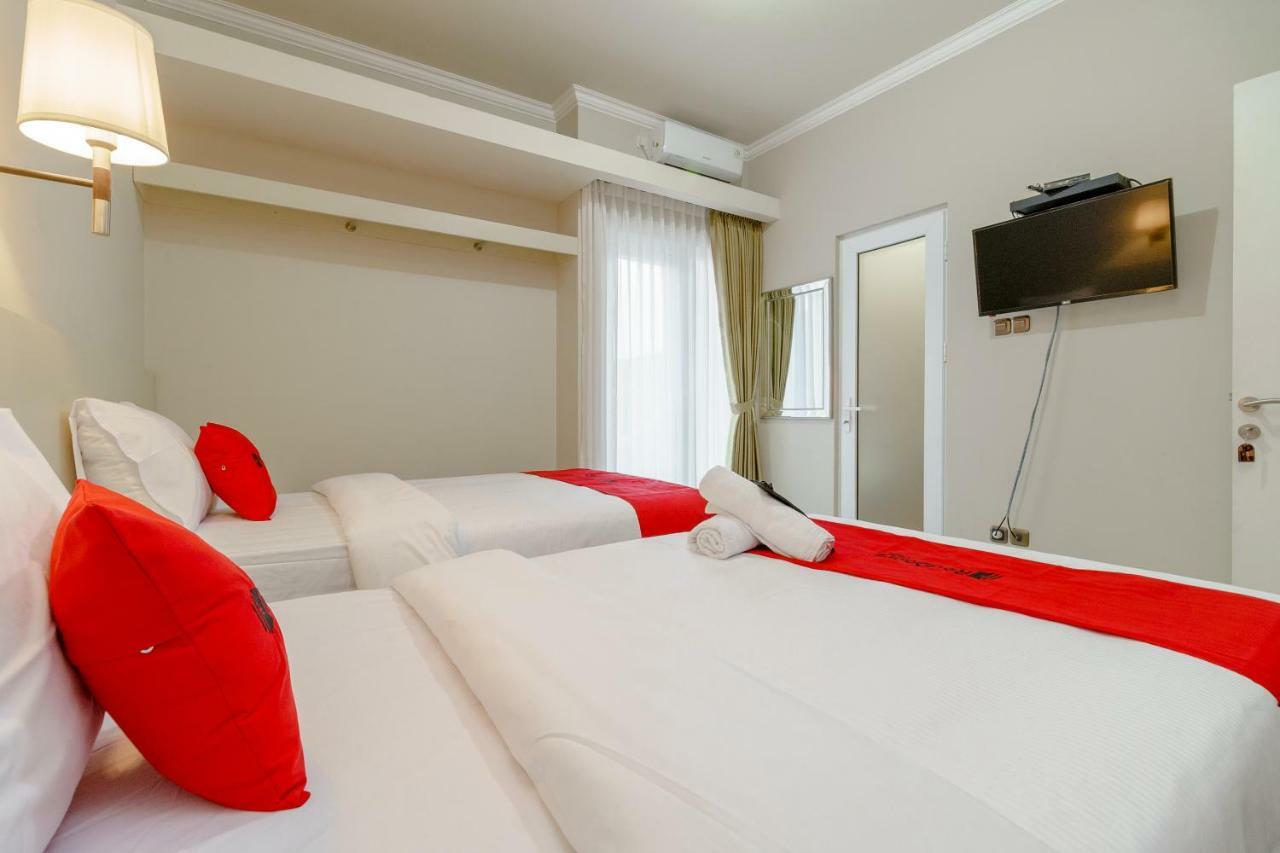 Reddoorz Near Taman Makam Pahlawan Cikutra Hotel Bandung Eksteriør billede